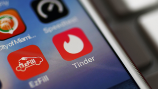 Dating Apps Don't Screen for Sex Offenders Because They Don't Have To